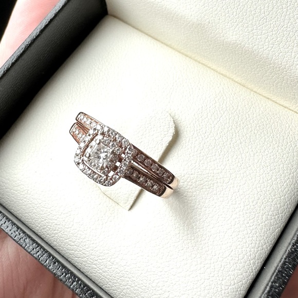 Littman Jewelers 10k Rose Gold Wedding Ring Set - Picture 1 of 3